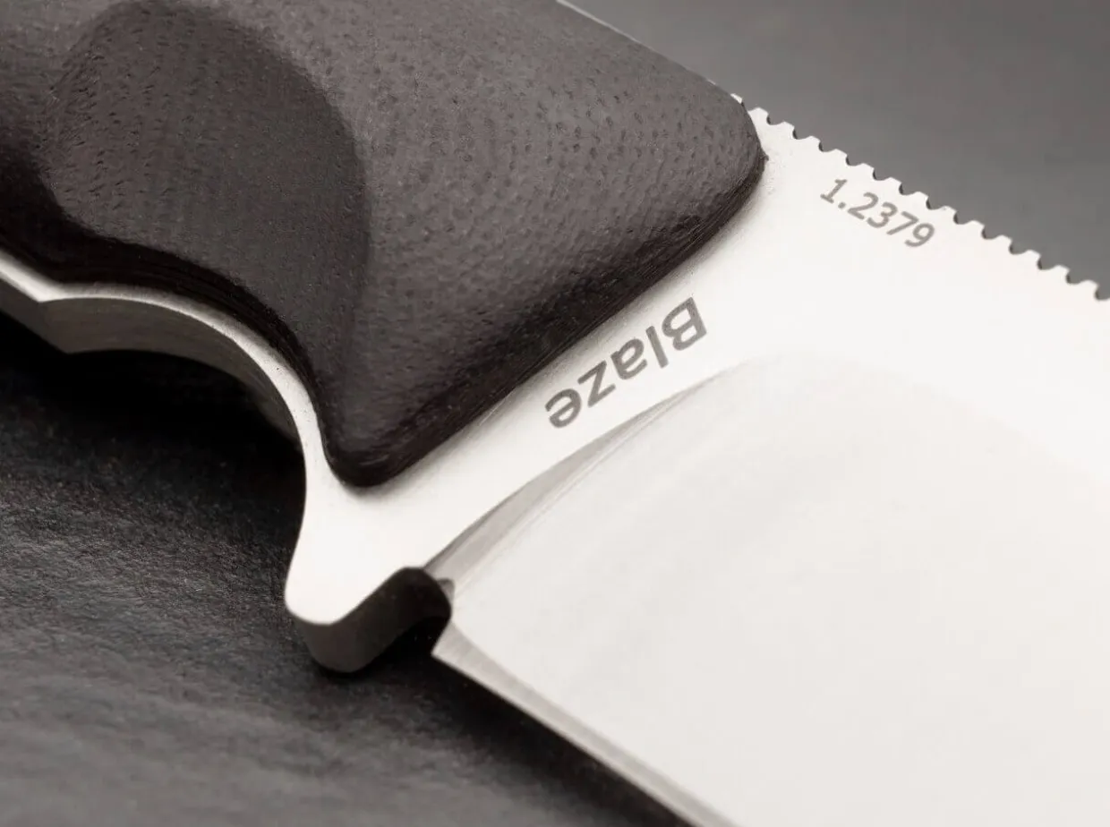 Blaze D2 Black