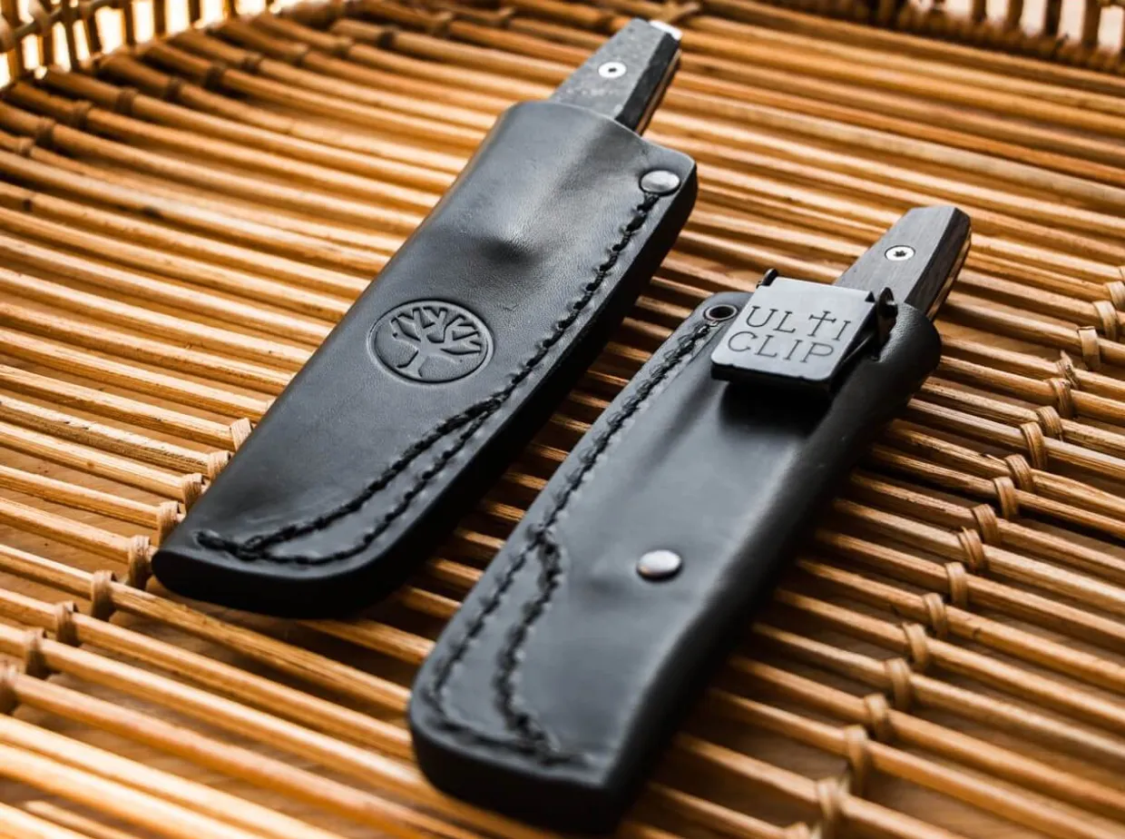 Daily Knives Ak1 Reverse Tanto Grenadill